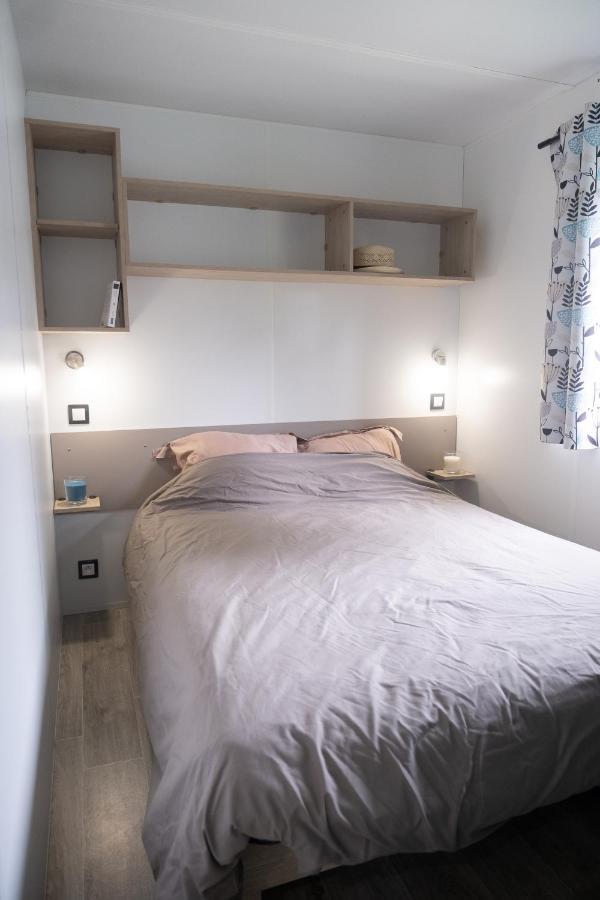 Mobil Home Xxl2 4 Chambres - Camping Chateau La Foret Saint-Julien-des-Landes Екстериор снимка